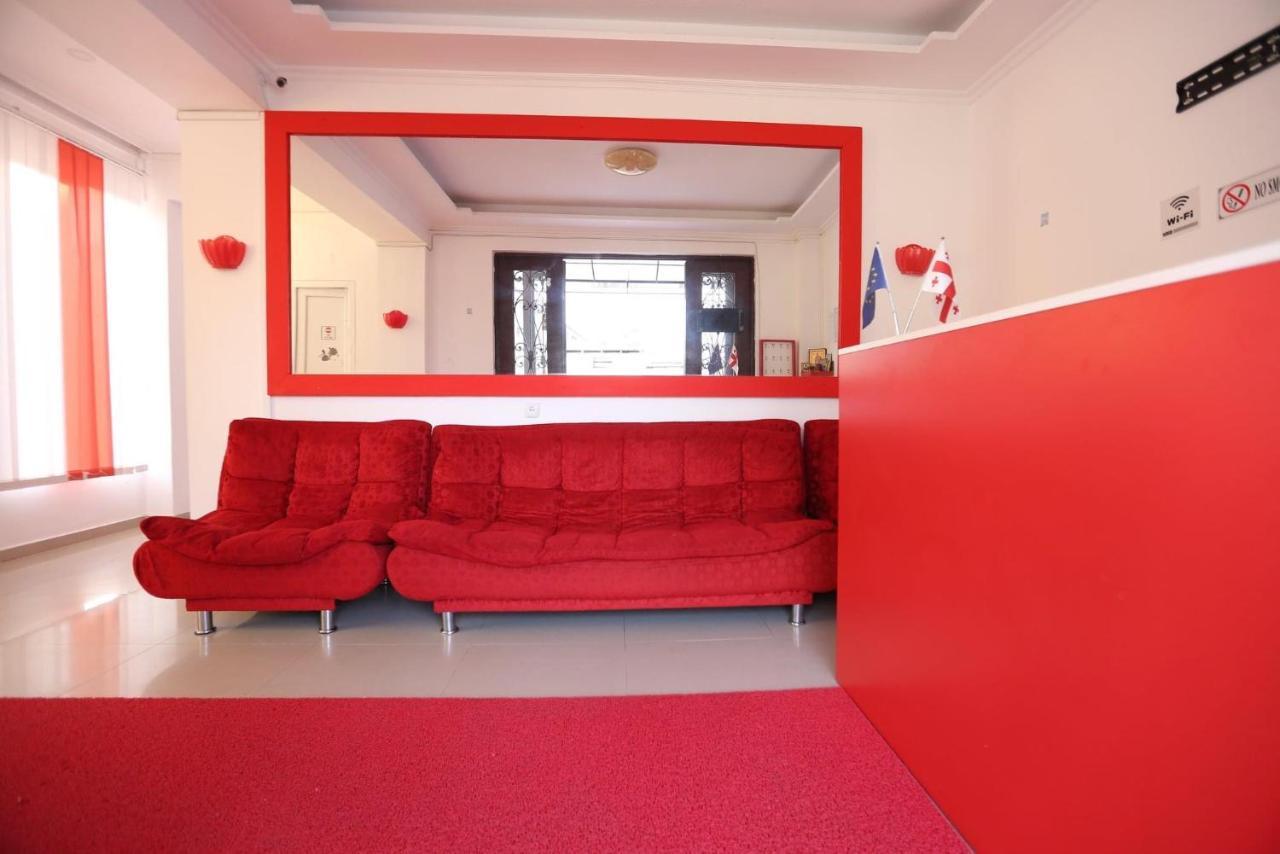 Theodora Hotel Уреки Екстериор снимка