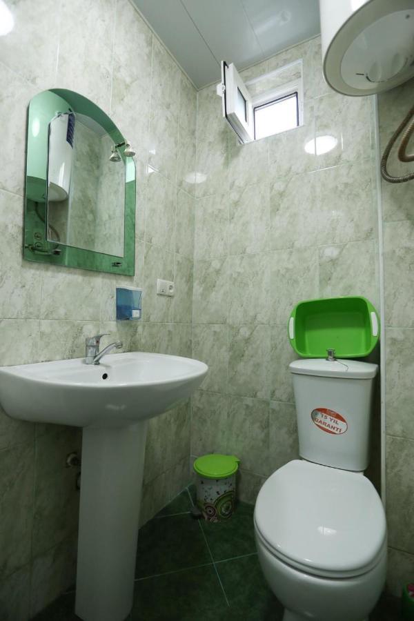 Theodora Hotel Уреки Екстериор снимка