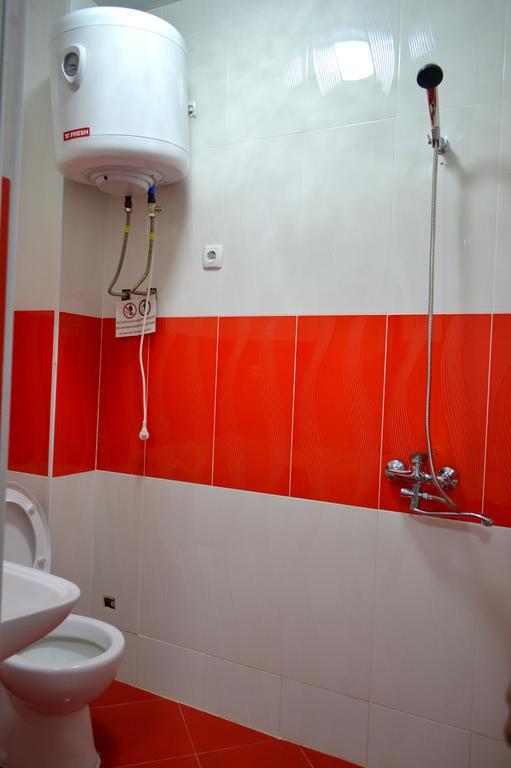 Theodora Hotel Уреки Екстериор снимка